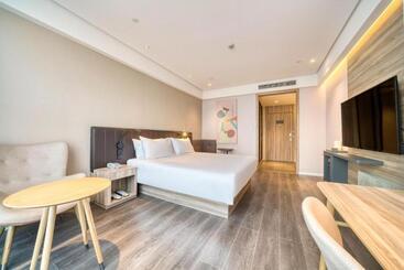 Hanting Hotel Shaoxing Binhai Commercial Center