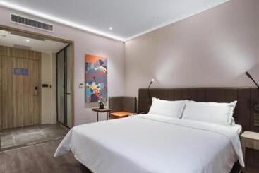 Hanting Premium Hotel Xuzhou Yunlong Wanda Plaza