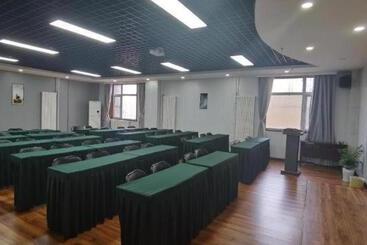 Starway Hotel Baoding Dongfeng Middle Road