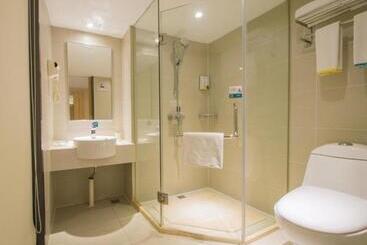 Hotel City Comfort Inn Wuhan Guanggu Software Park