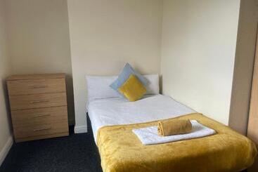 Pensão Budget   Berne Grove