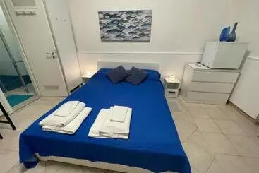 پانسیون Happy Rooms Castellammare