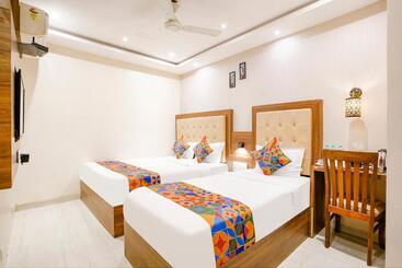 Fabhotel Amber Palace   Nr Fort & Csmt Station
