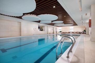 Hotel Shanghai Yuehua