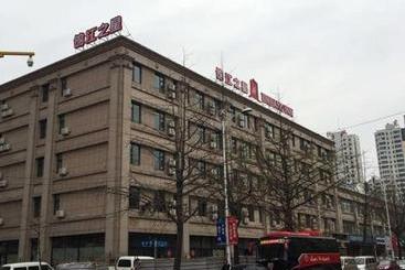 Отель Jinjiang Inn Dandong Yalvjiang Xingwu Road