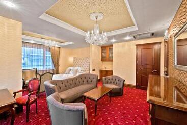 هتل Aqua Center Apartments