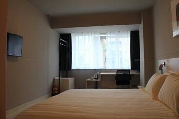 Hotel Jinjiang Inn Zhuhai Xiangzhou Innter City Bus Stat