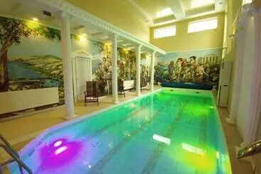 هتل Zabava Guest House
