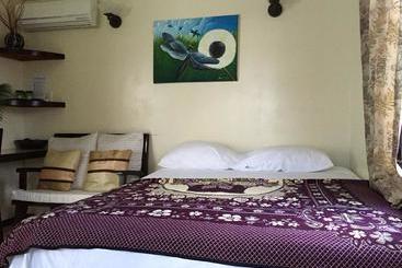 Hotel Blue Wave Guest House