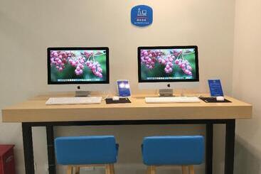 Otel Hanting Beijing Zhanqian Square