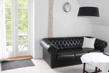 Det Gamle Apotek Bed & Breakfast