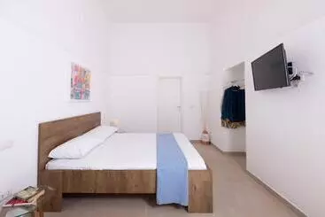 Gioia 13 Rooms & Apartments