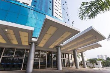 Otel Transamerica Executive Taboao Morumbi
