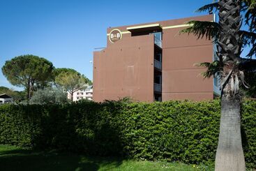 B&b Hotel Nîmes Ville Active, Parking Sécurisé Gratuit