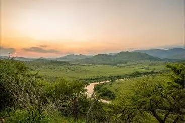 ホテル Humala River Lodge