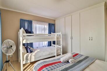 Appartements touristiques Rudman Townhouses   Family Apartment