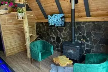 Waterfall Bungalov