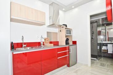 آپارتمان The Zentral Arenal Suites