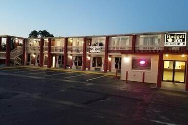 فندق على الطريق Budget Inn Tarboro