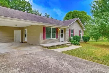 Campton Cottage W/ Hot Tub, Near Hiking + Climbing