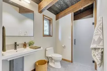 Mökkimajoitus Lazy River Glamp House By Avantstay Newly Built, Luxe Indoor Outdoor Living