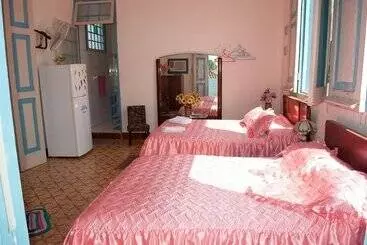 Majatalo Hostal Familia Moretón Sánchez