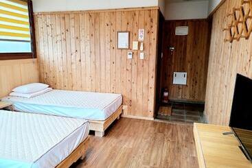 Auberge Hôtelière Galeum Guesthouse