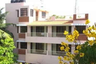 Hotel Pallava Dynasty