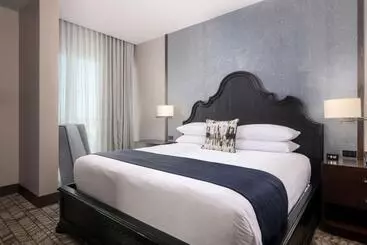 The Stella Hotel, Autograph Collection