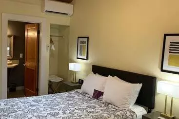Motell Palm Cottages