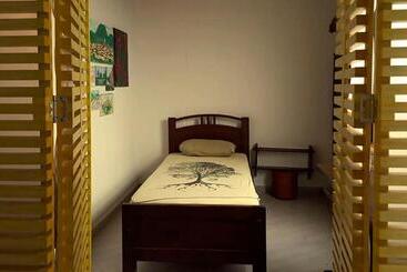 Bed & Breakfast La Casa Amarilla