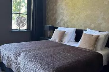 Hotel Het Wapen Van Rhoon