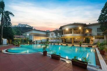 Manas Lifestyle Resort, Igatpuri