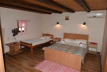 Resort Etno Selo Moravski Konaci