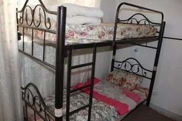 Bunksurfing Hostel