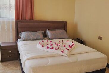 Hotel Pwani Silver Sand Beach