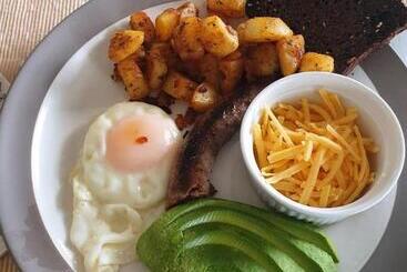 هتل The Noble Ant