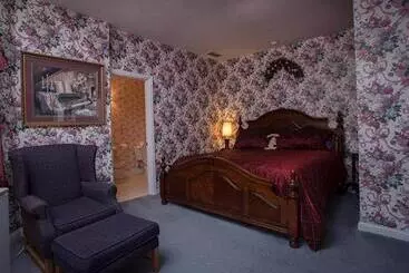 Rabbit Creek Bed & Breakfast