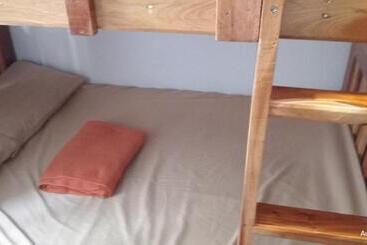 בית מלון כפרי Moldex Bariloche 220