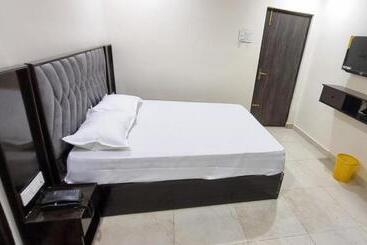 Hotel Padma Vista Nellore Near Bus Stop