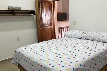 بنسيون Guayacán Surf House