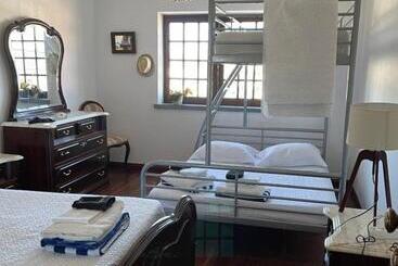 مبيت وإفطار Brisa Bright Retreat Near The Beach!