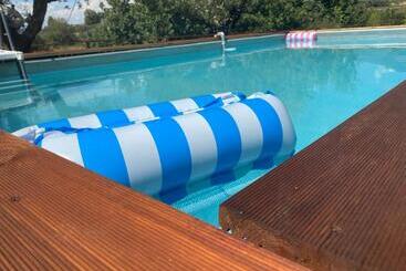 Bed and Breakfast Guar Country Resort