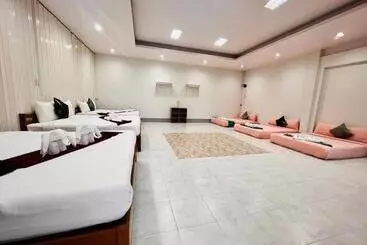 アパートホテル Ingtarn Resort Thasala