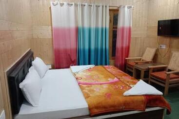 Bed and Breakfast Orie Guest House Ladakh By Lexstays