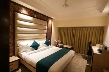 Hotel Ar Plaza