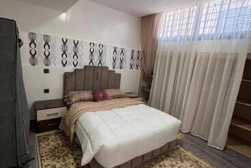 پانسیون Villa Avec Piscine 2 Chambres 2 Salon 1 Cuisine Et Piscine Privée