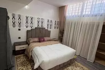 Majatalo Villa Avec Piscine 2 Chambres 2 Salon 1 Cuisine Et Piscine Privée