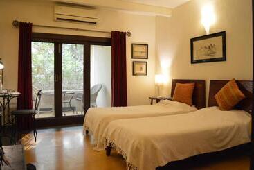 تختخواب و صبحانه Zaza Stay