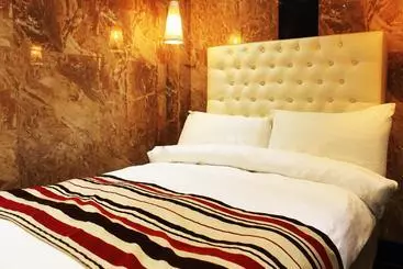 ホテル Belgian Suites